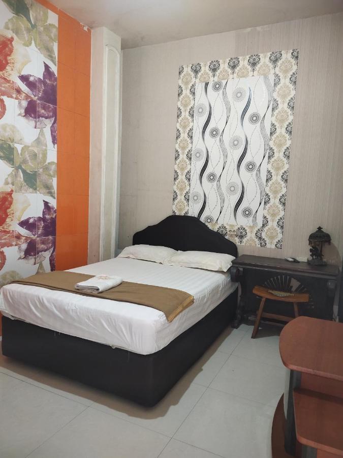 Mojokerto Classic Homestay Екстер'єр фото