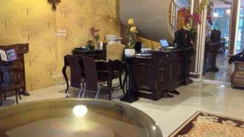Mojokerto Classic Homestay Екстер'єр фото